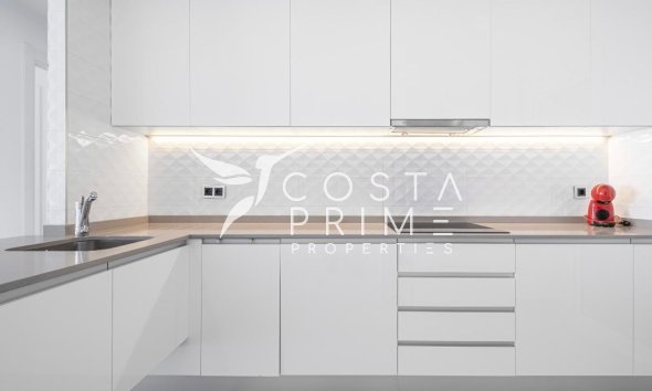 Resale - Apartment / Flat - Benidorm