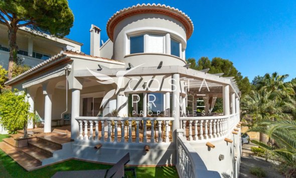 Odsprzedaż - Szalet - Altea