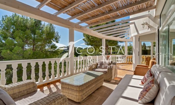 Odsprzedaż - Szalet - Altea