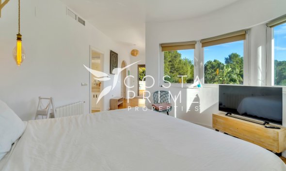 Odsprzedaż - Szalet - Altea