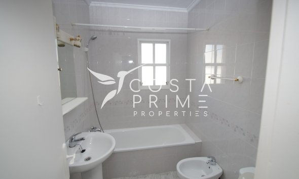 Resale - Townhouse / Semi - Orihuela