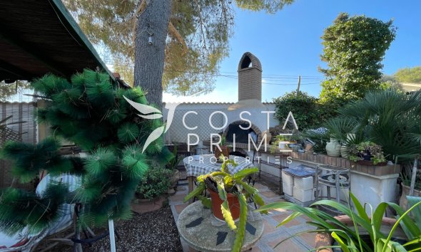 Resale - Villa  - Orihuela