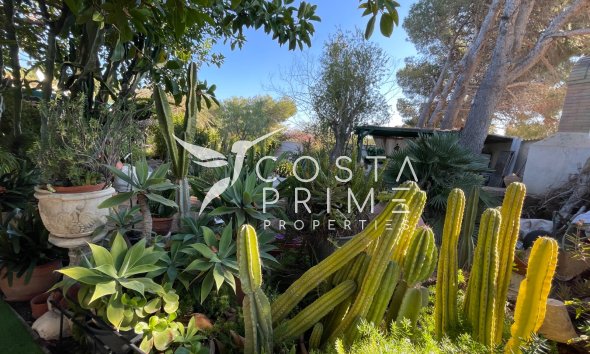 Resale - Villa  - Orihuela