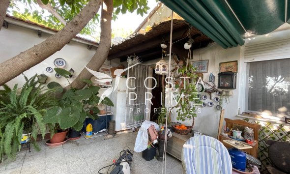 Resale - Villa  - Orihuela