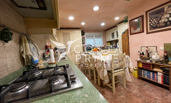 Resale - Villa  - Orihuela