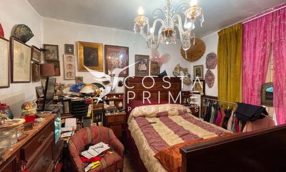 Resale - Villa  - Orihuela