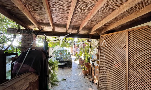 Resale - Villa  - Orihuela