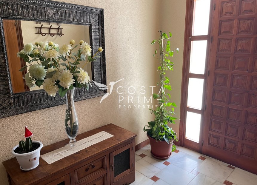 Resale - Villa  - San Miguel de Salinas