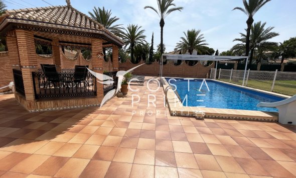 Resale - Villa  - Orihuela