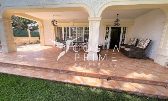 Resale - Villa  - Orihuela