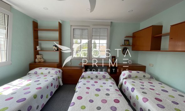 Resale - Villa  - Orihuela