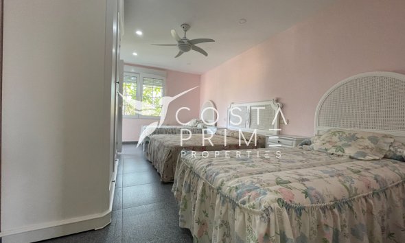 Resale - Villa  - Orihuela