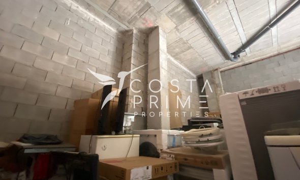 Resale - Commercial properties - Formentera del Segura