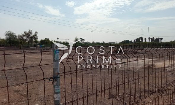 Resale - Plot / Land - Los Montesinos