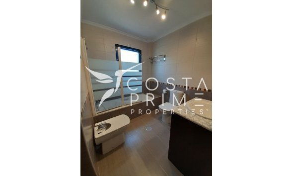 Reventa - Chalet / Villa - Ciudad Quesada