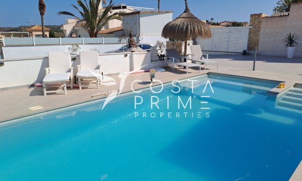 Resale - Villa  - Rojales
