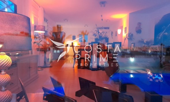 Resale - Villa  - Rojales