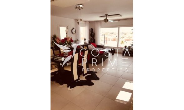 Resale - Villa  - Rojales