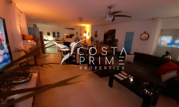 Resale - Villa  - Rojales