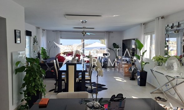 Resale - Villa  - Rojales