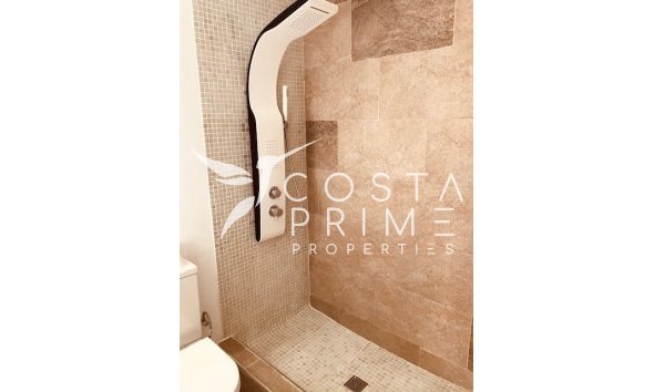 Resale - Villa  - Rojales