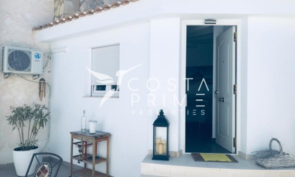 Resale - Villa  - Rojales