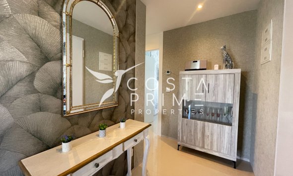 Resale - Apartment / Flat - Rojales