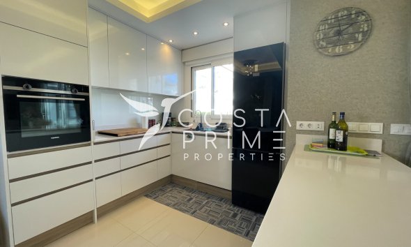Resale - Apartment / Flat - Rojales