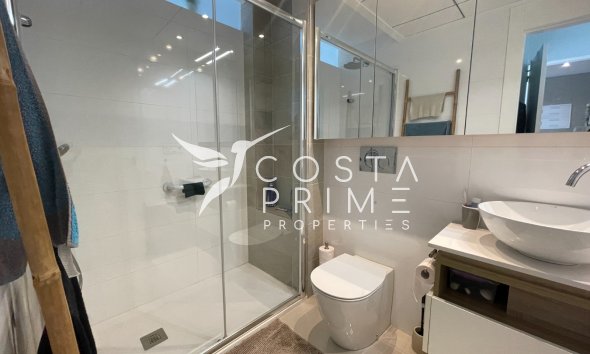 Resale - Apartment / Flat - Rojales