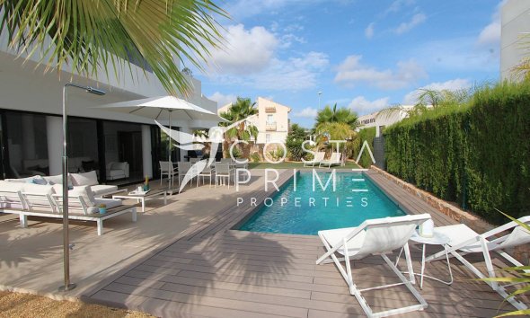 Resale - Villa  - Rojales