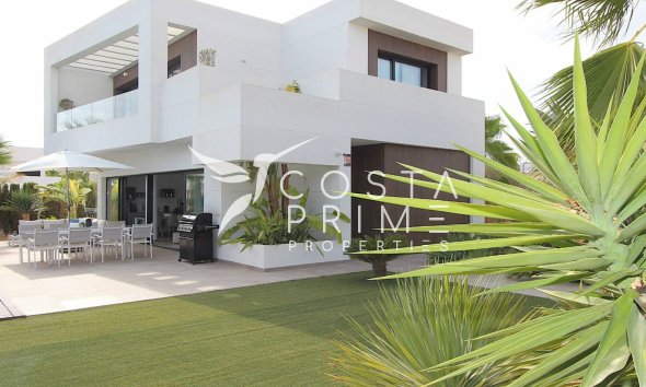 Resale - Villa  - Rojales