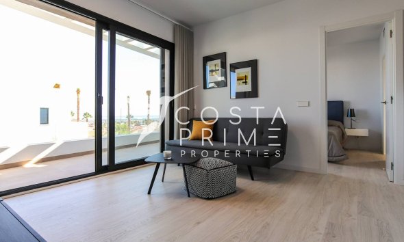 Resale - Villa  - Rojales