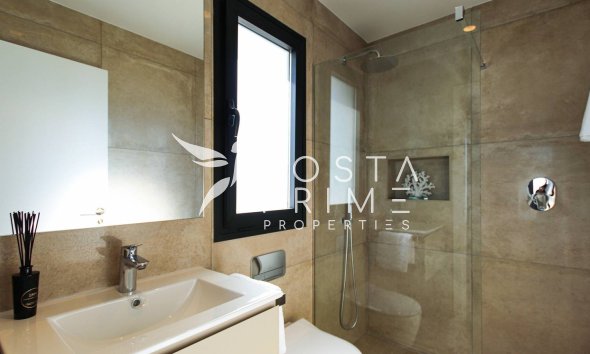 Resale - Villa  - Rojales