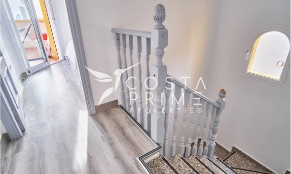 Resale - Villa  - Los Montesinos