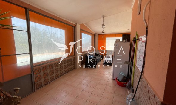 Resale - Villa  - Guardamar del Segura