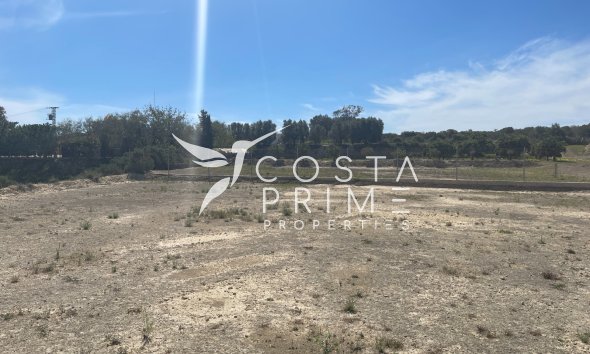 Resale - Villa  - Guardamar del Segura