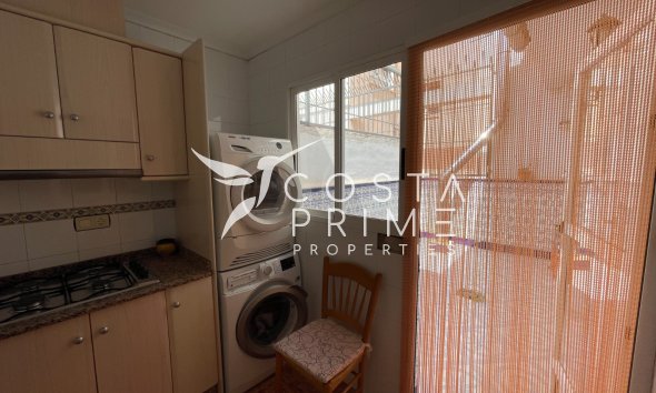 Resale - Townhouse / Semi - Formentera del Segura