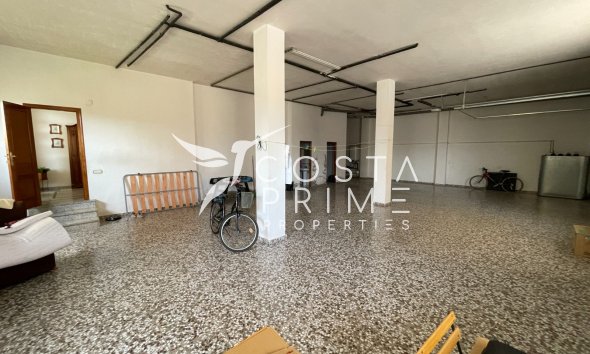 Resale - Townhouse / Semi - Formentera del Segura