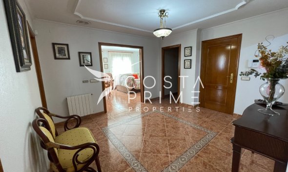 Resale - Townhouse / Semi - Formentera del Segura