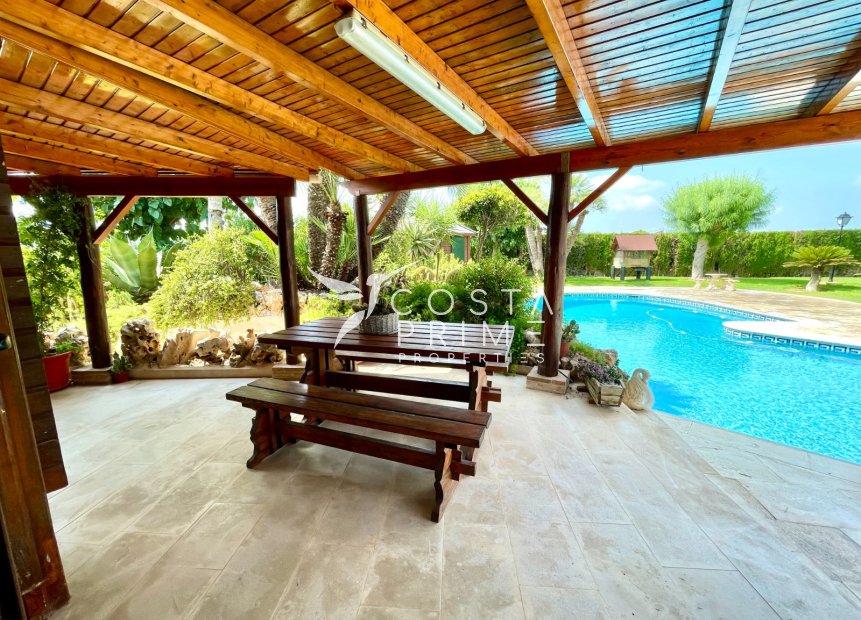 Resale - Villa  - San Fulgencio