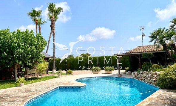 Resale - Villa  - San Fulgencio