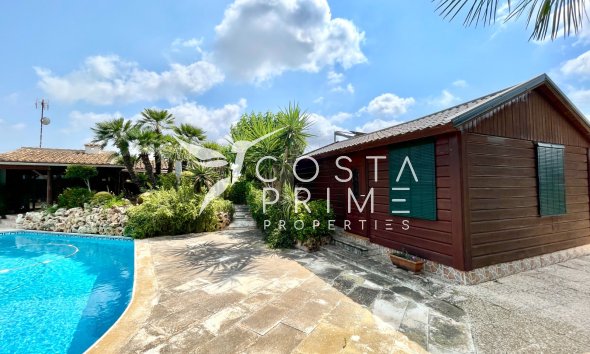 Resale - Villa  - San Fulgencio