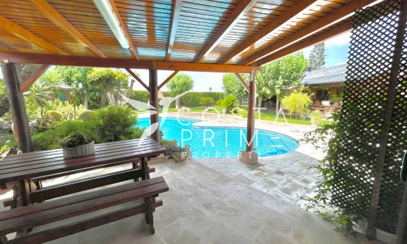 Resale - Villa  - San Fulgencio