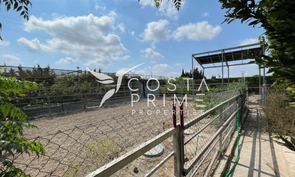 Resale - Villa  - San Fulgencio