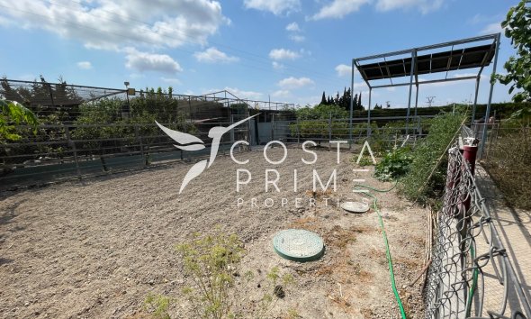 Resale - Villa  - San Fulgencio