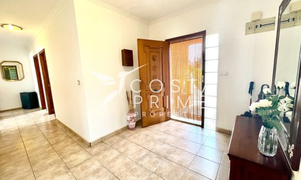 Resale - Villa  - Benijofar