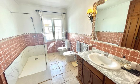 Resale - Villa  - Benijofar