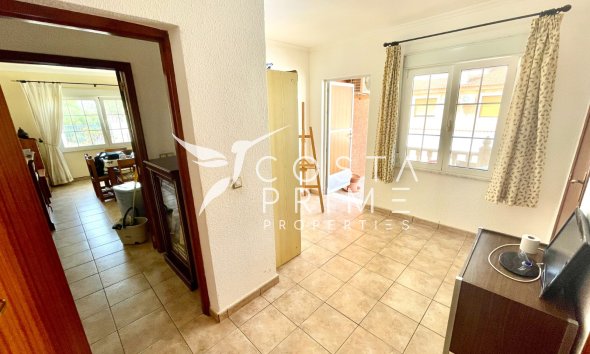 Resale - Villa  - Benijofar