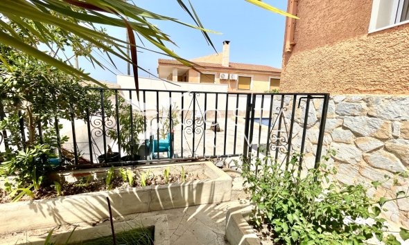 Resale - Villa  - Benijofar
