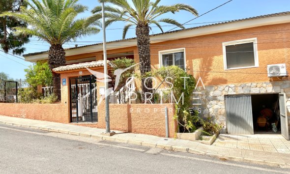 Resale - Villa  - Benijofar